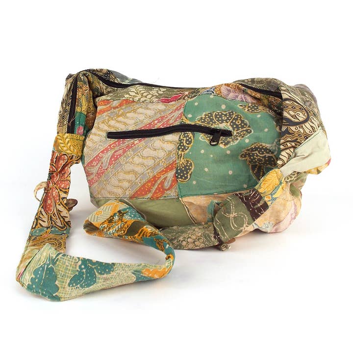 Benjamin International - Wholesale Crossbody Bag - Women's - Lg Recycled Sarong/Sari Zippered Purse