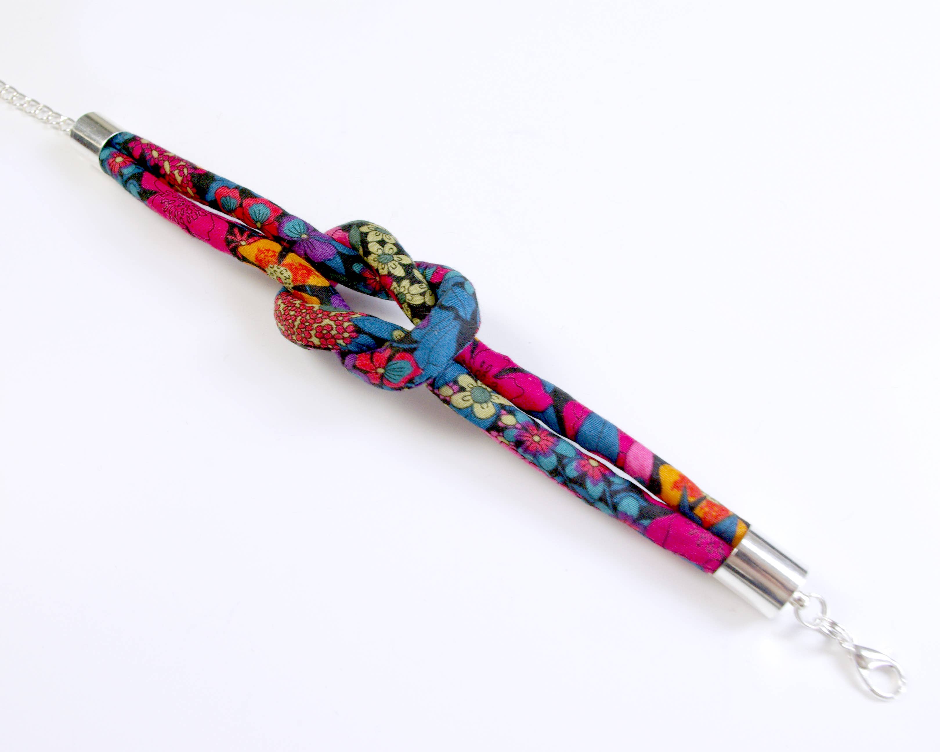 Bunny Bosworth – wholesale Woven/braided bracelet – Reef Knot Liberty Fabric Bracelet - Hot House Blooms2