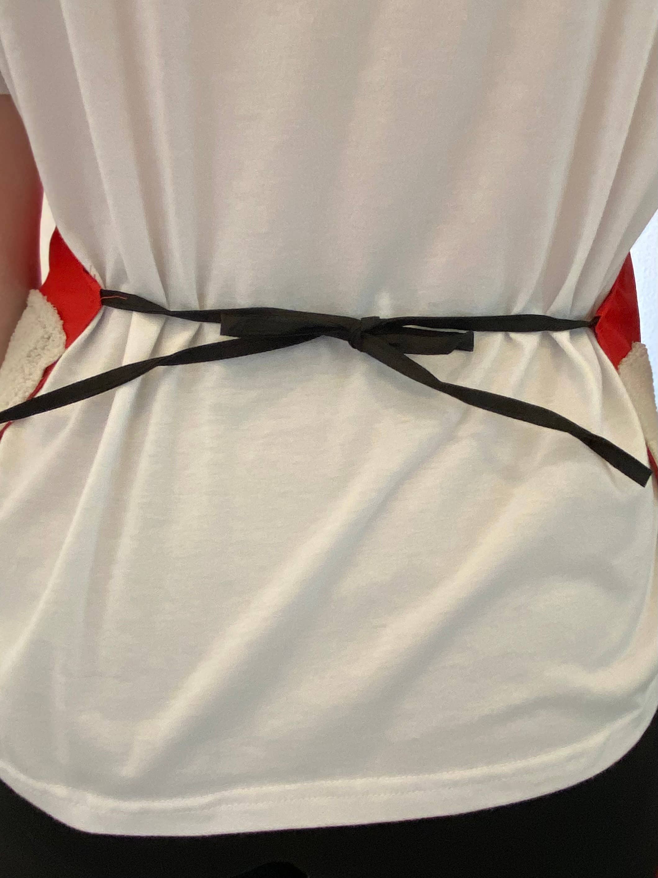 Kit Carson Accessories - Wholesale Apron - Apron Waterproof, Red with White Daisy2