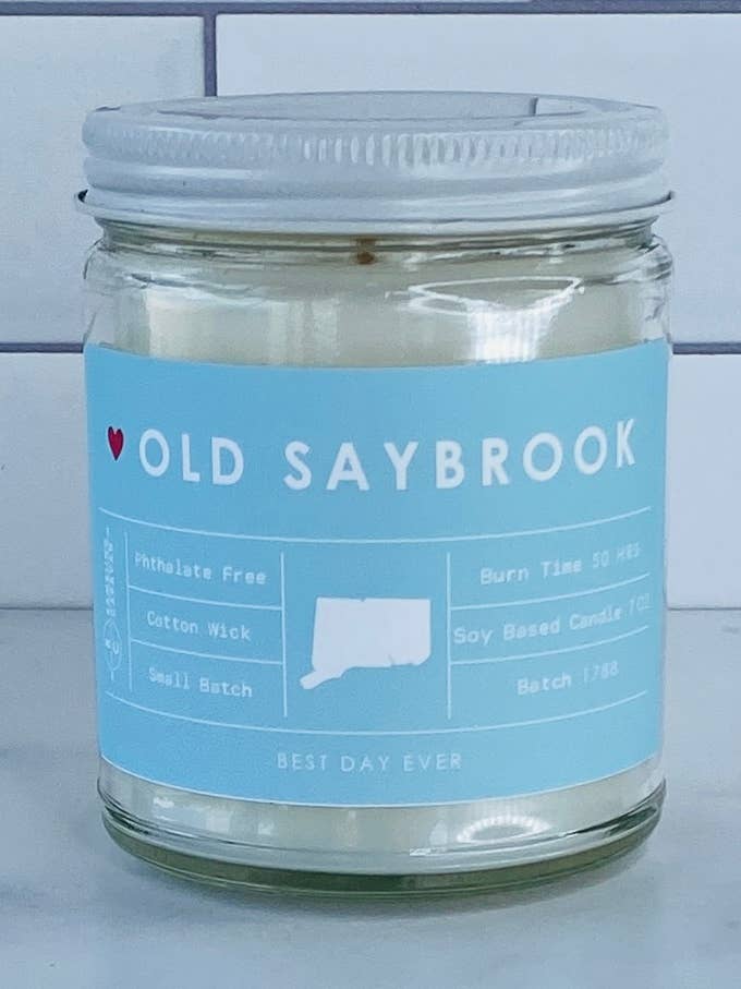 Gamle Saybrook, CT-stearinlys for engroshandel hos Rambling Caravan