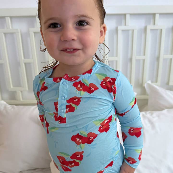 Conjunto de dos piezas rojo con flores de la Costa Amalfitana para venta al por mayor de Basically Soho