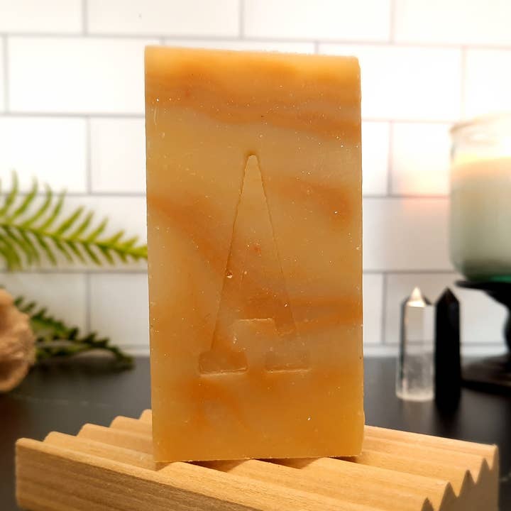 M ❤ M Citrus Biologische ambachtelijke veganistische zeep voor wholesale door Allison's Goods