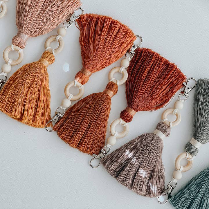 DayCrafter – Großhandel Schlüsselanhänger – Damen – Holz ätherisches Öl Schlüsselanhänger Diffusor