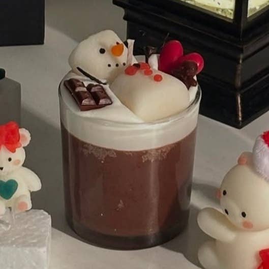 Marshmallow Chocolate Candle | Christmas Candle for wholesale by Pretty Hands