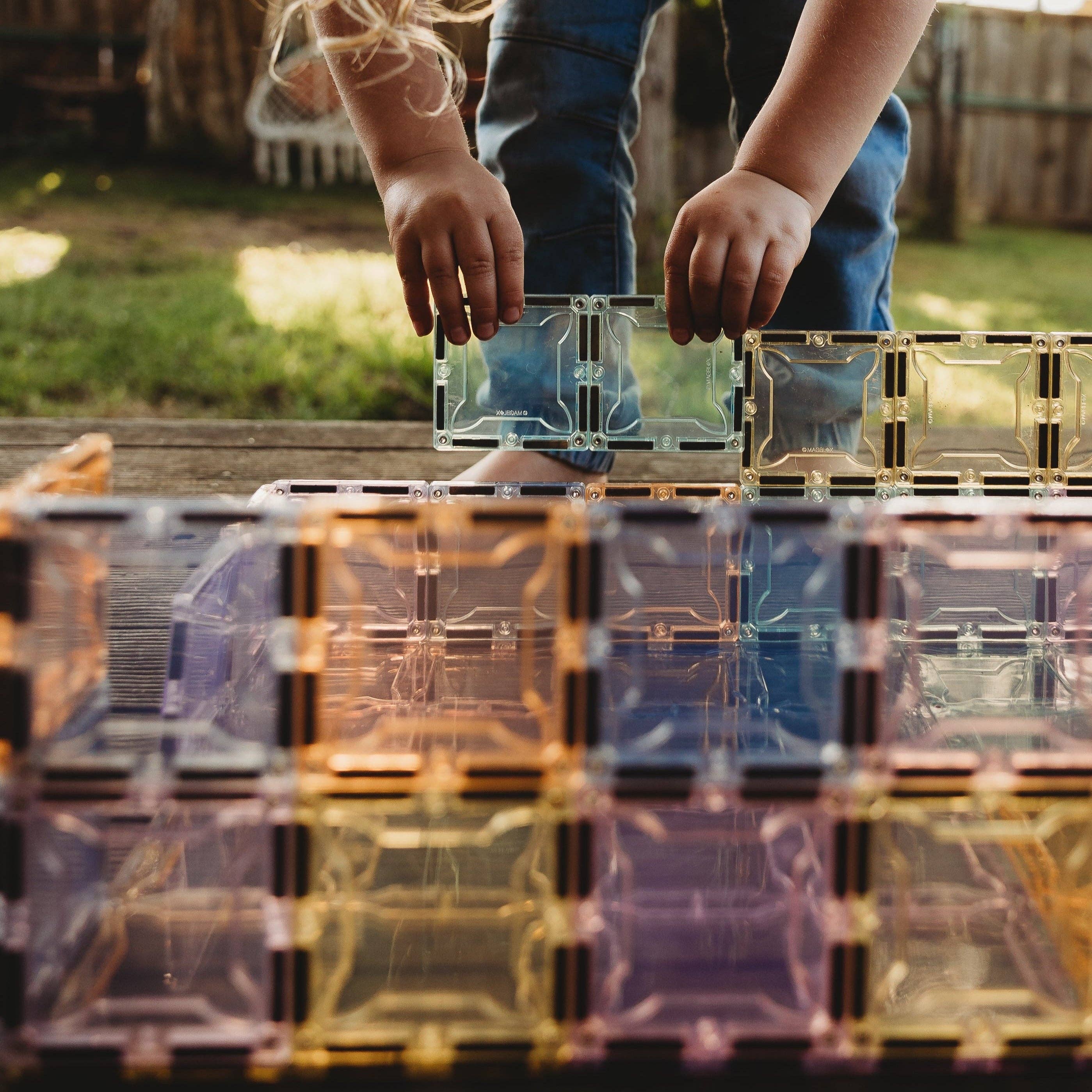 Play Planet - Wholesale Building Set - Kids - 102 Pieces Light Colors Pastel Set Magnetic Tiles | MAGBLOX®4