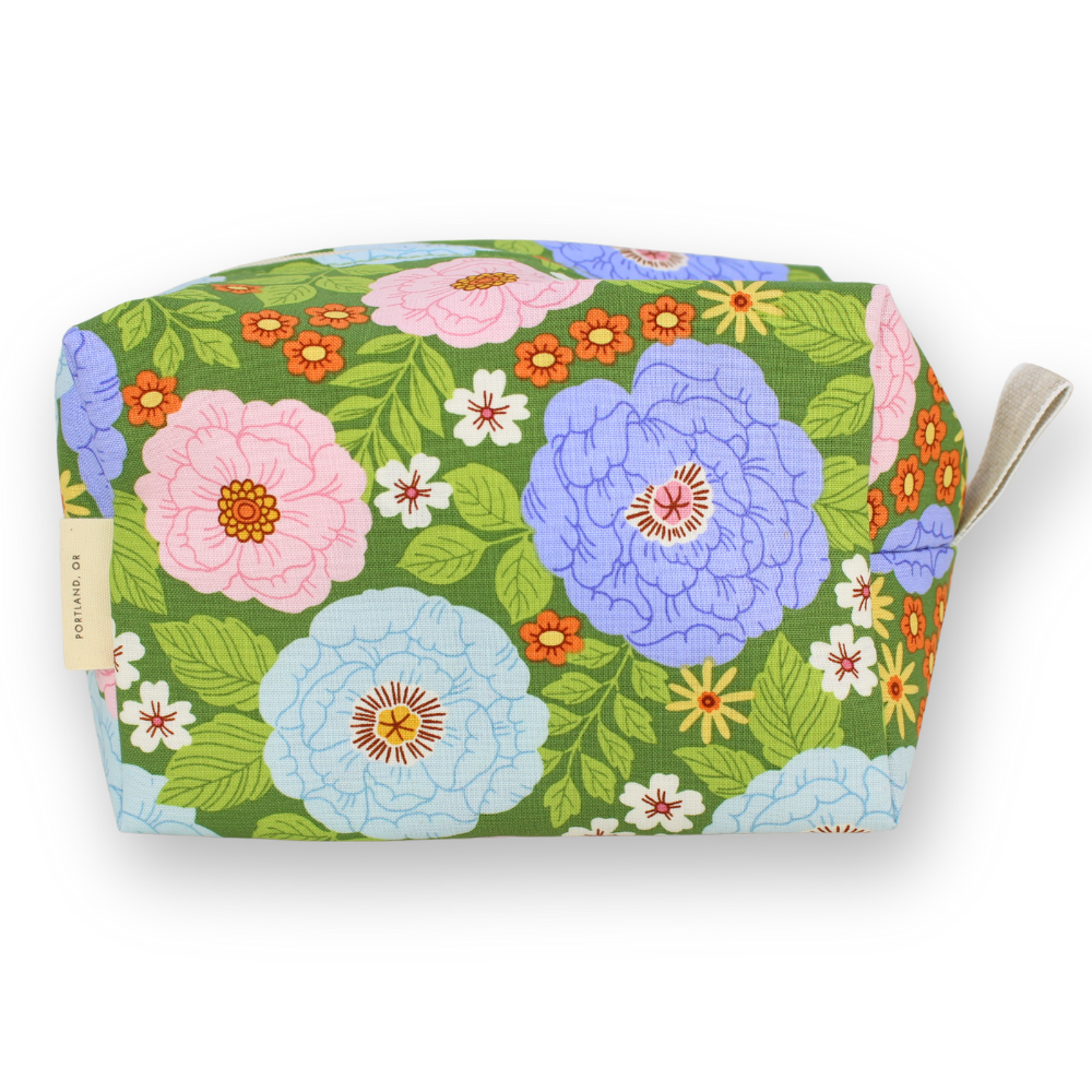 Dana Herbert - Wholesale Toiletry Bag - Women's - The Medium Dopp Kit14