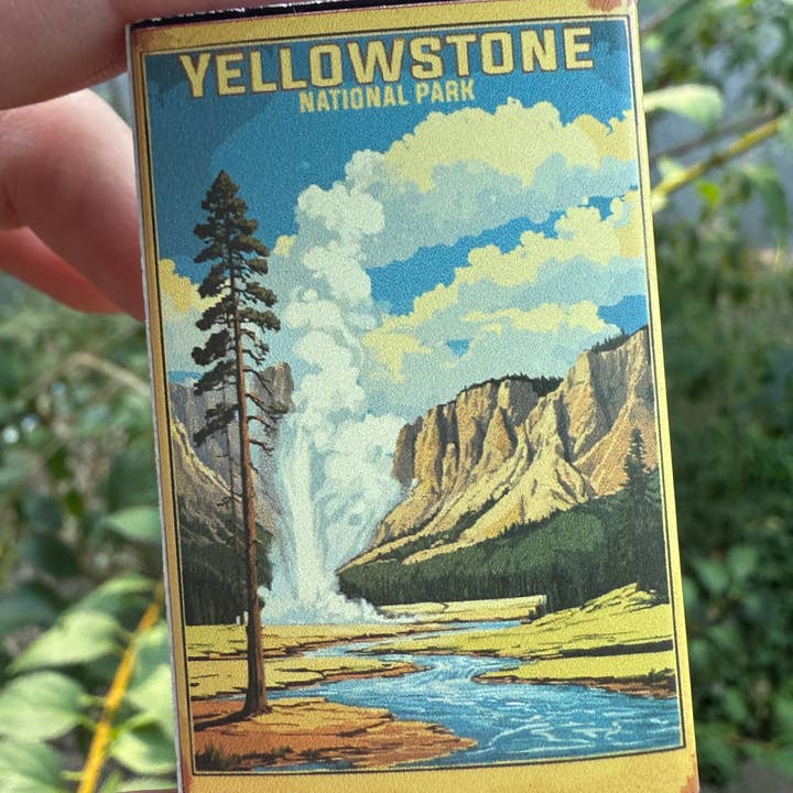 National Parks and Beyond - Wholesale Matches - Yellowstone Vintage-looking National Park Matchboxes3