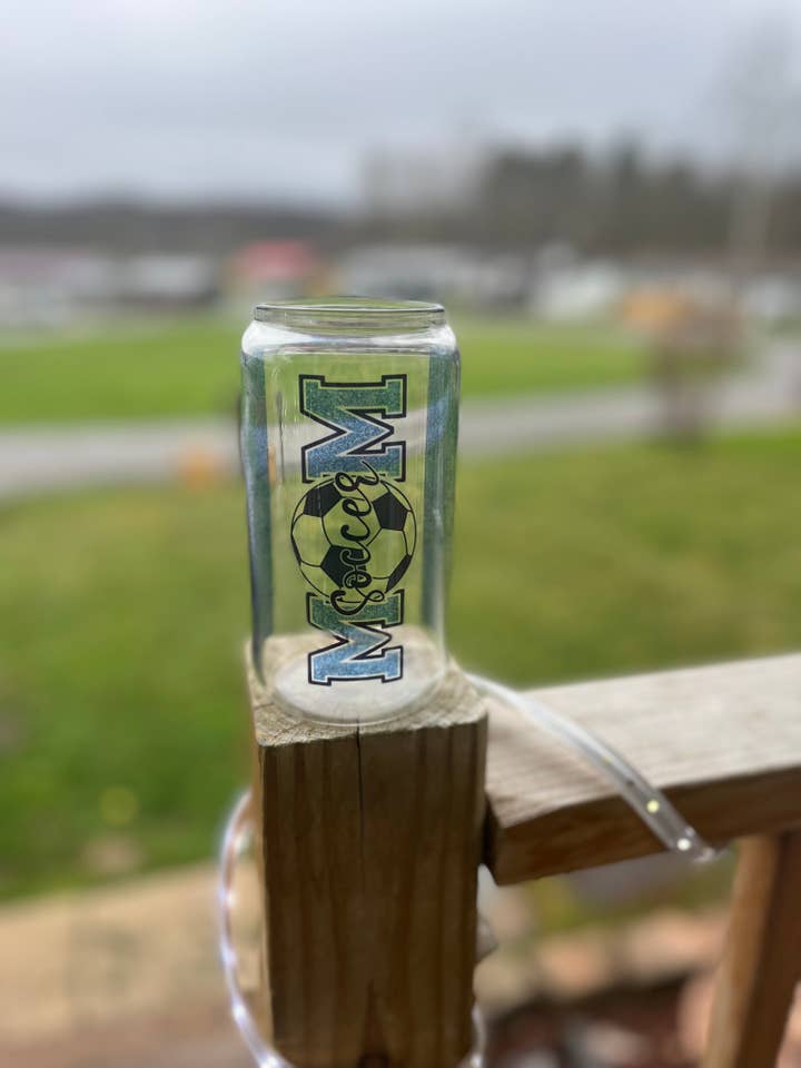 Coupe Mama Can de football pour la vente par Nolans Trends