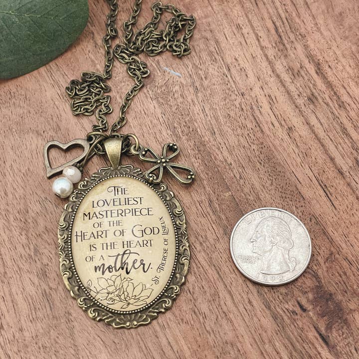 Ivy Barn Designs - Wholesale Pendant/Charm Necklace - The loveliest masterpiece of the Heart of God Mom necklace