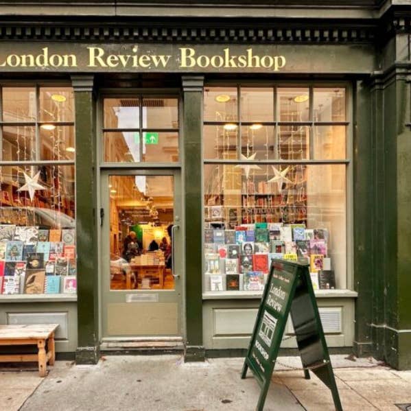 Willow & Wick Candles - Wholesale Wax Melt - London Library Luxury Soy Wax Melts 0