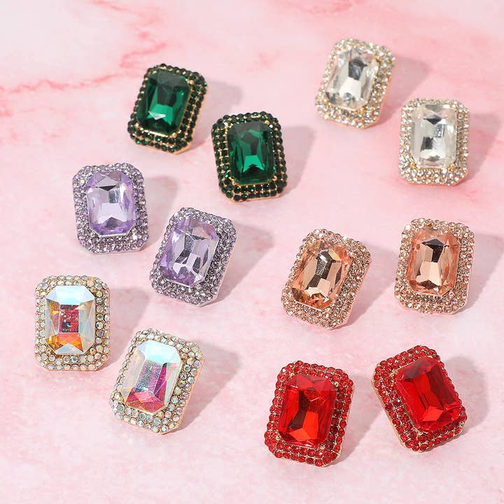 Orecchini a perno da sera rettangolari iridescenti con strass per la vendita all'ingrosso da parte di Sensibling Corp.