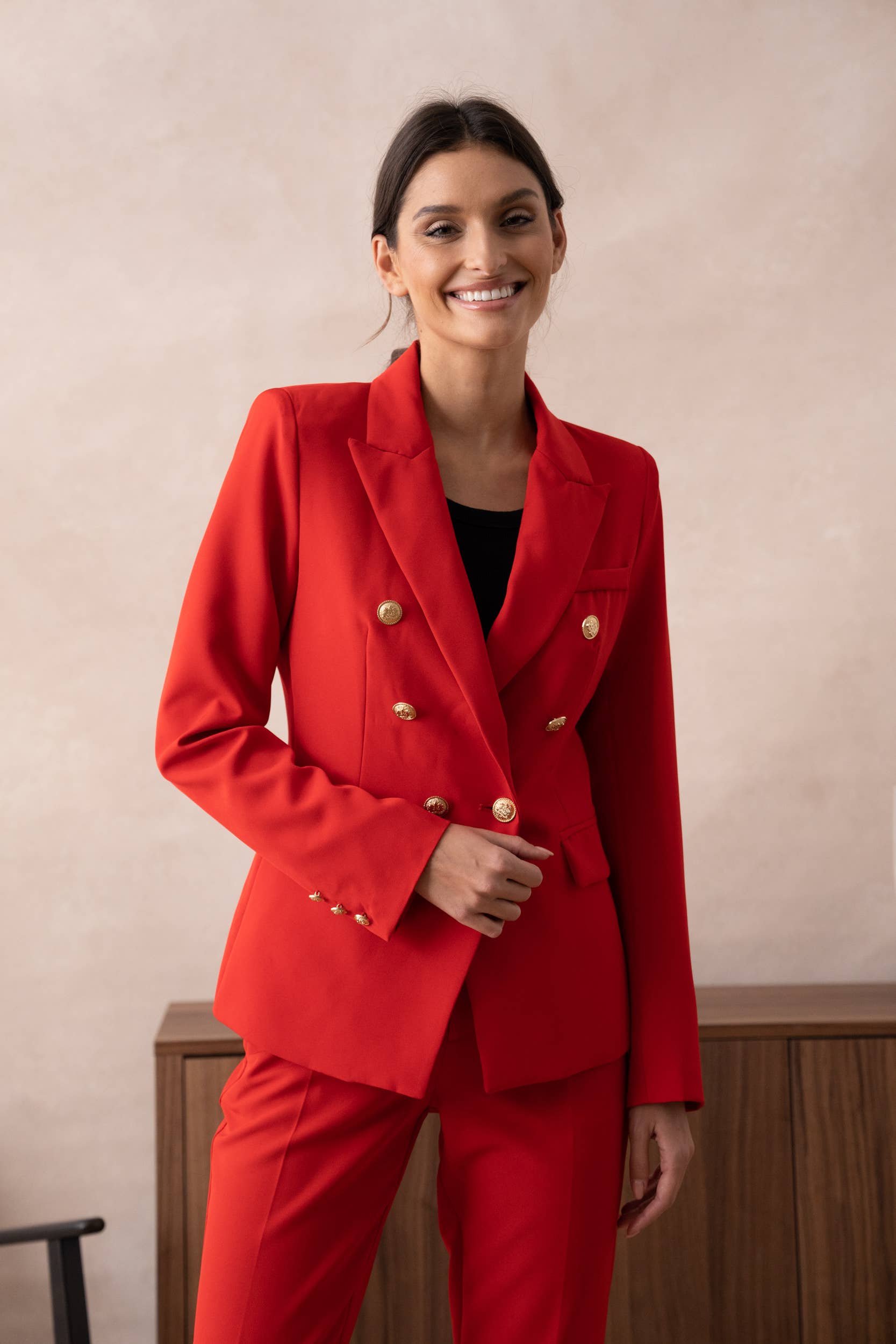 Attentif Paris - Wholesale Blazer - Women's - [Timeless] Fitted double-breasted blazer with gold buttons29