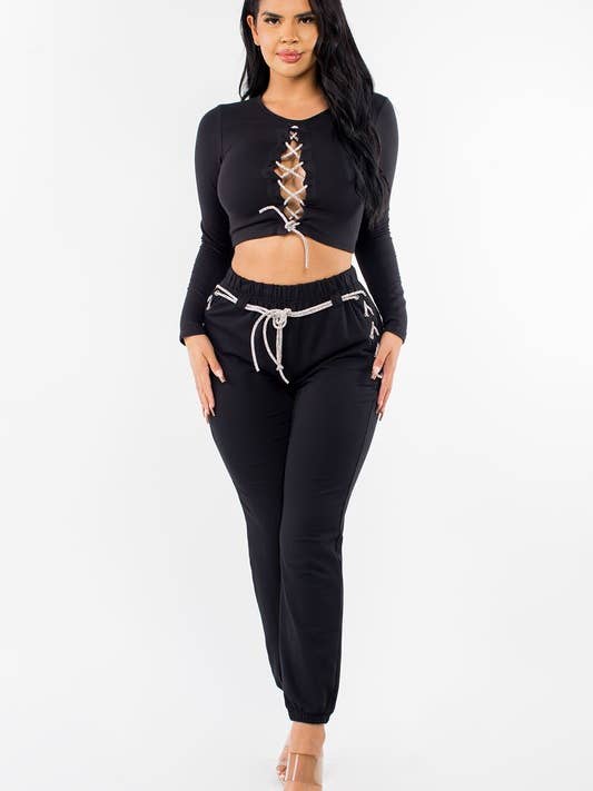 Ensemble 2036-2005 - Débardeur en tissu éponge à strass avec pantalon de jogging pour la vente par LABIJOU