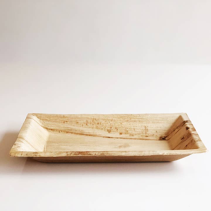 Plato de hoja de palma desechable rectangular mediano | 18 x 18 cm | Paquete de 25, 100 y 500 | Código 5092 para venta al por mayor de The Wholeleaf Co.