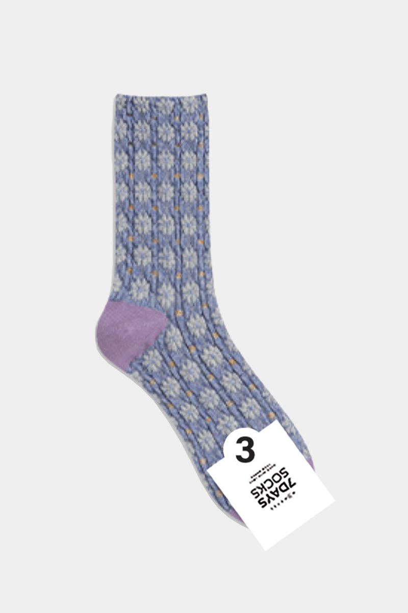 7DAYSSOCKS - Wholesale Socks - Women's - Women's Crew Embo Flower Socks2