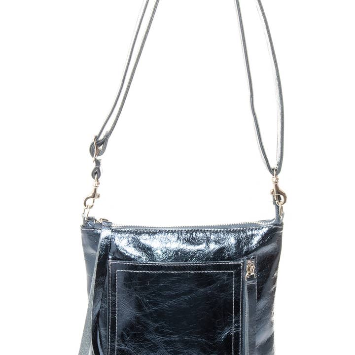 EMMA Met Blue for engroshandel hos Carla Mancini