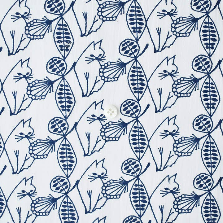 hand printed Fabric【HANA】White and Navy 1m (min 5 m) for wholesale by CHECK&STRIPE
