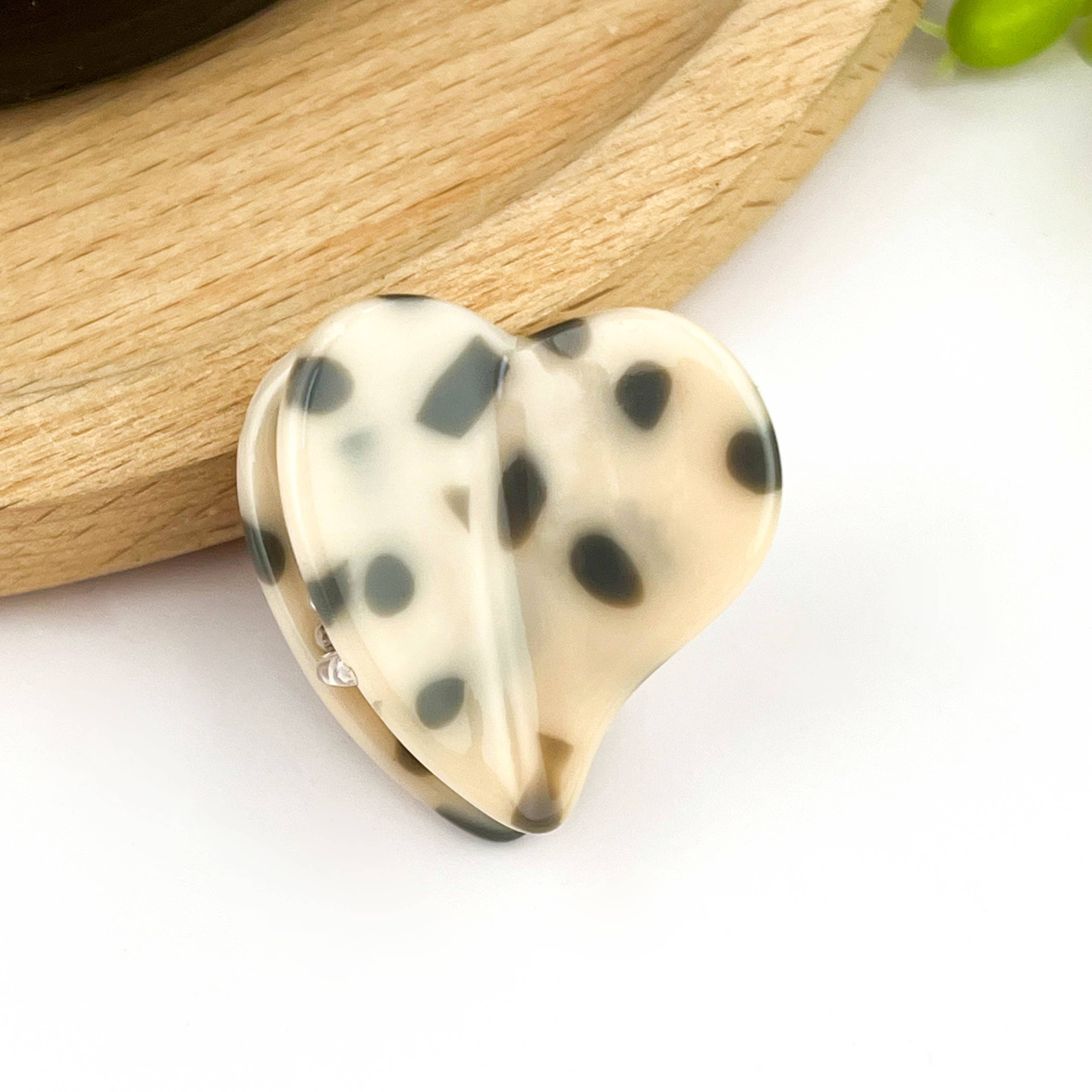 TheDivaSoap - Vente Pince à cheveux – femme - Pince à cheveux mignonne en acétate en forme de mini cœur, pince à cheveux pour la Saint-Valentin13