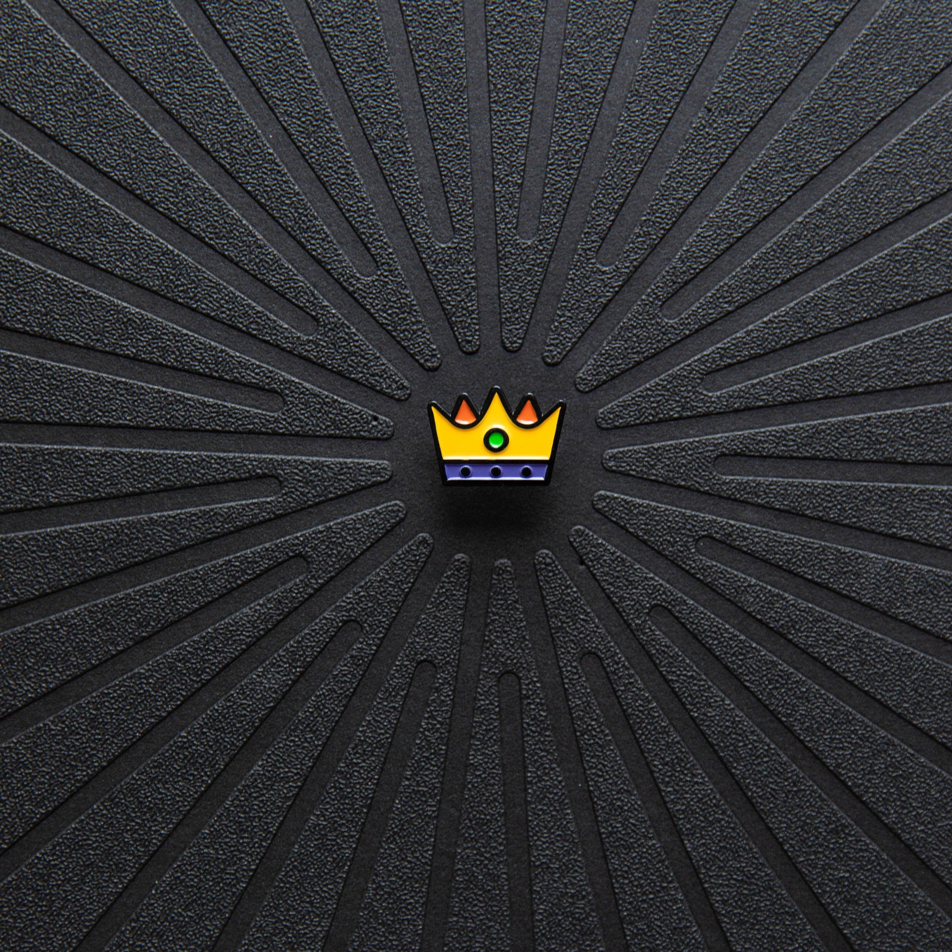 Pinsnickety - Wholesale Horseback Riding Gear - Crown Pins3