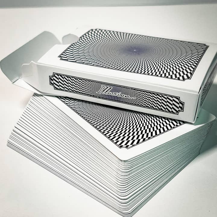 Superior Print on Demand - Wholesale Playing Cards - Optical ILLUSION Black & White Playing Cards8