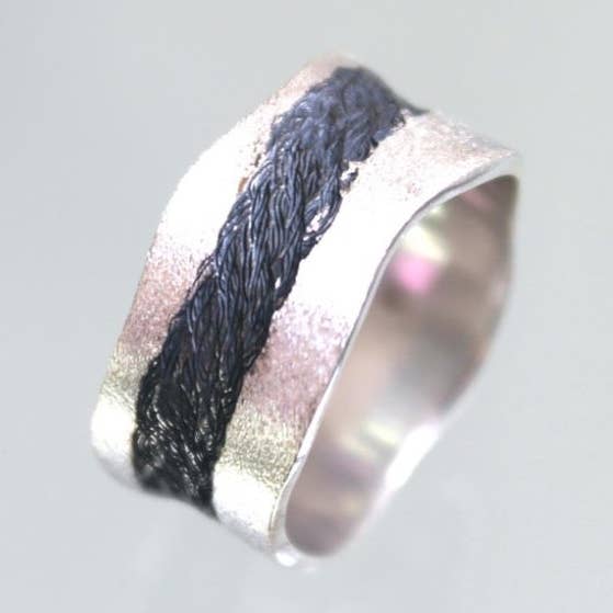 Black river wave ring for wholesale by Jewelfish