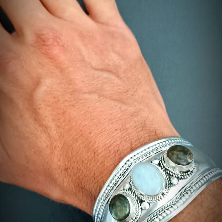 Unique Brand - Wholesale Cuff bracelet - Tibetan Kalai Bracelet12