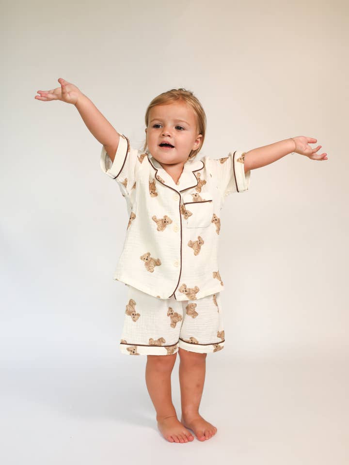 ntrl co. - Wholesale Sleepwear Set - Kids - Teddy Pajama Short Set