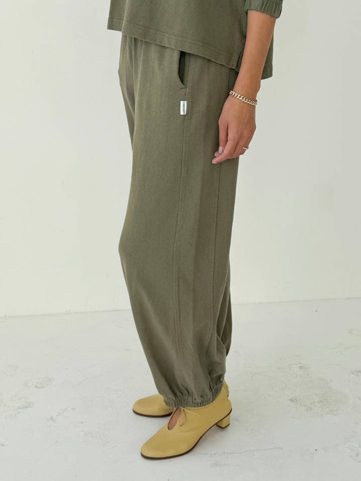 Le Bon Shoppe - Wholesale Pants – Women's - Balloon Pants (2S-2M-2L)17