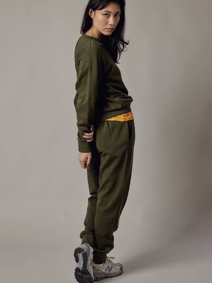 Military Green Crew Neck Sweatshirt for wholesale on Faire1