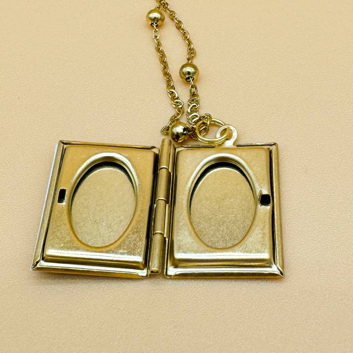 Can'tdles - Wholesale Locket Necklace - Hocus Pocus Spell Book Necklace
