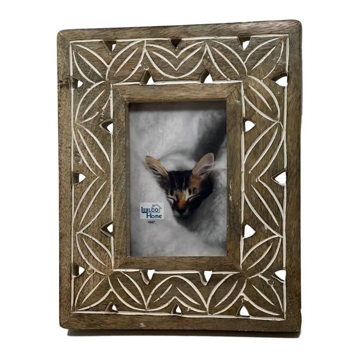 Wilco Home - Wholesale Picture Frame - Leon Hand-Carved Easel Photo Frame-Fall Decor