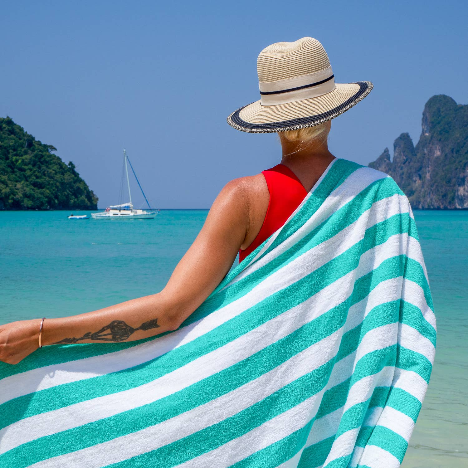 Arkwright Home - Wholesale Beach Towel - California Cabana Striped Beach Towels (Pack of 4)33