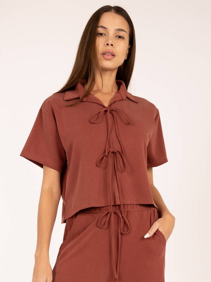 TIE-FRONT COLLARED V NECK CROPPED BLOUSE for wholesale by ELLE GREY