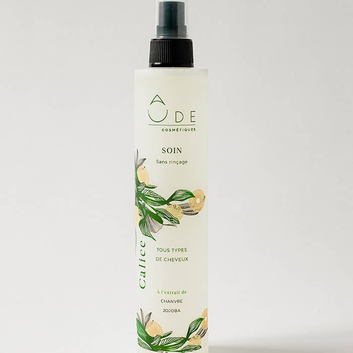 CALICE Natural Leave-In Hair Care 250 ml and other Purchase Wholesale gebrauchter oder alter bücher. Free Returns & Net 60 Terms on Faire trending on Faire.