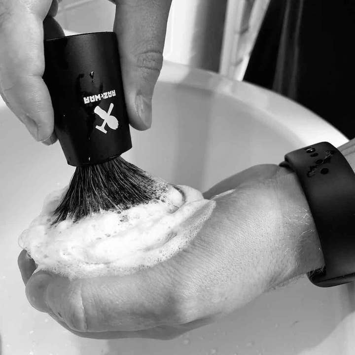 Raz*War – Großhandel Rasiercreme – Herren – Handgemachte und biologische Rasierseife — Ginger Belle