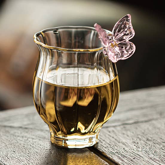 Gohobi Butterfly High Borosilicate Glass Tea Cup and Teapot Set – Heat-Resistant Transparent Gongfu Tea Set for Home and Office for wholesale by Gohobi (We cover U.S. import duties)