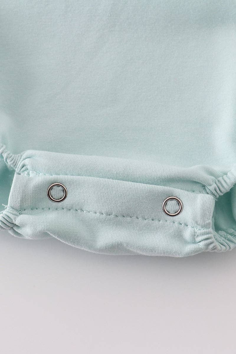 Aspen Rain Boutique – Großhandel Body (ohne Füße) – Baby – Blauer Schleifen-Perlen-Smoke-Ballon1