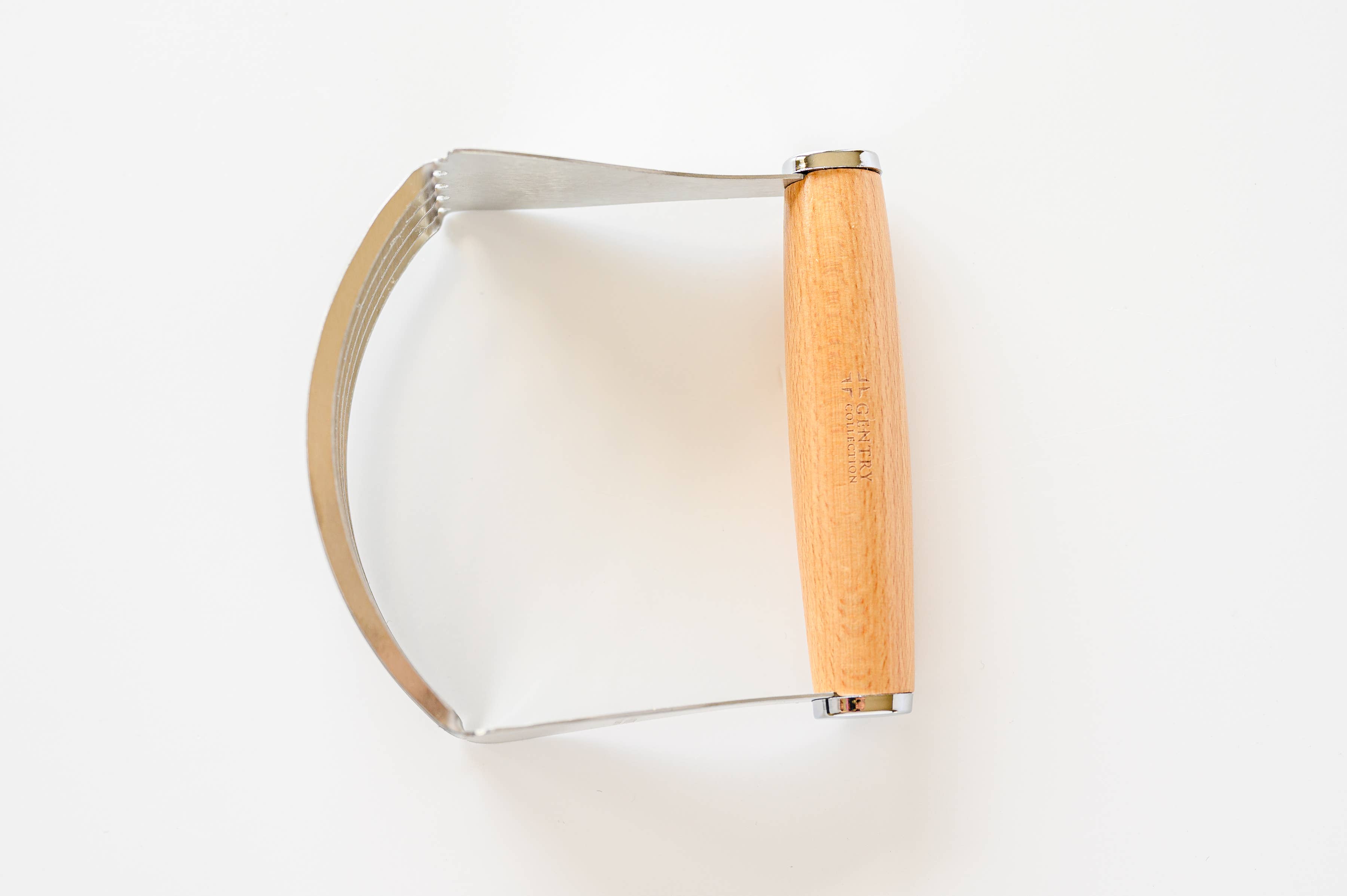 Gentry Collection - Venta al por mayor Utensilio/dispositivo de cocina - Cortador de masa Gentry Collection con mango de madera ergonómico1