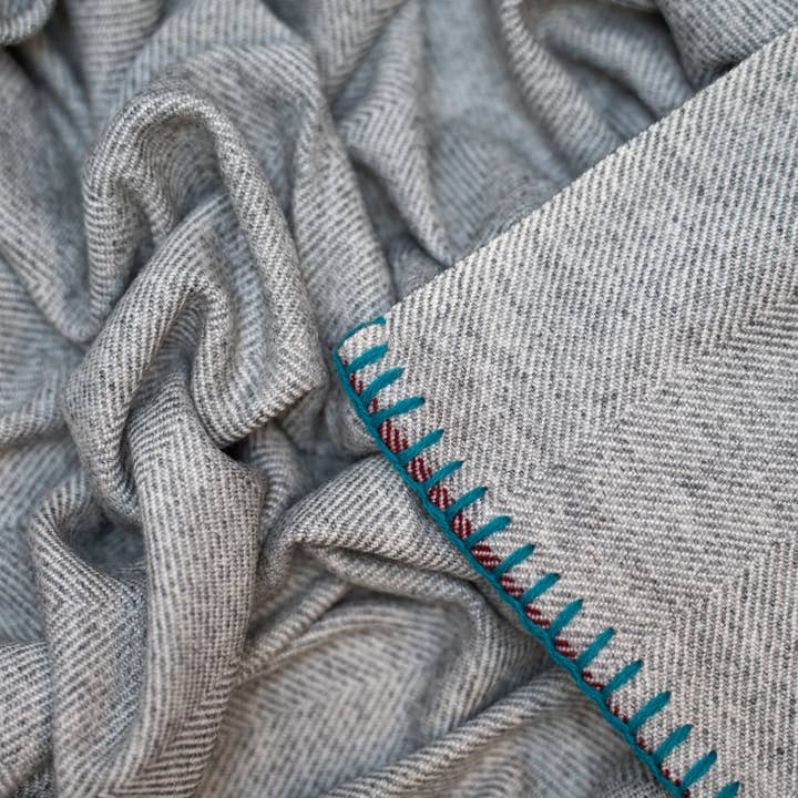 ART HIMALAYAN TRADING LTD - Wholesale Throw Blanket - Christmas High Quality Luxury Cashmere Blanket Throw RCTT5