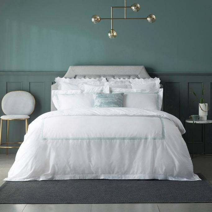 Crown Goose - Wholesale Bedding Set - Cordon Collection, Winter Mint King1