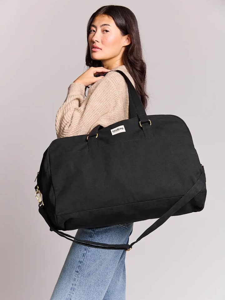 Yves Noir travel bag for wholesale by Hindbag