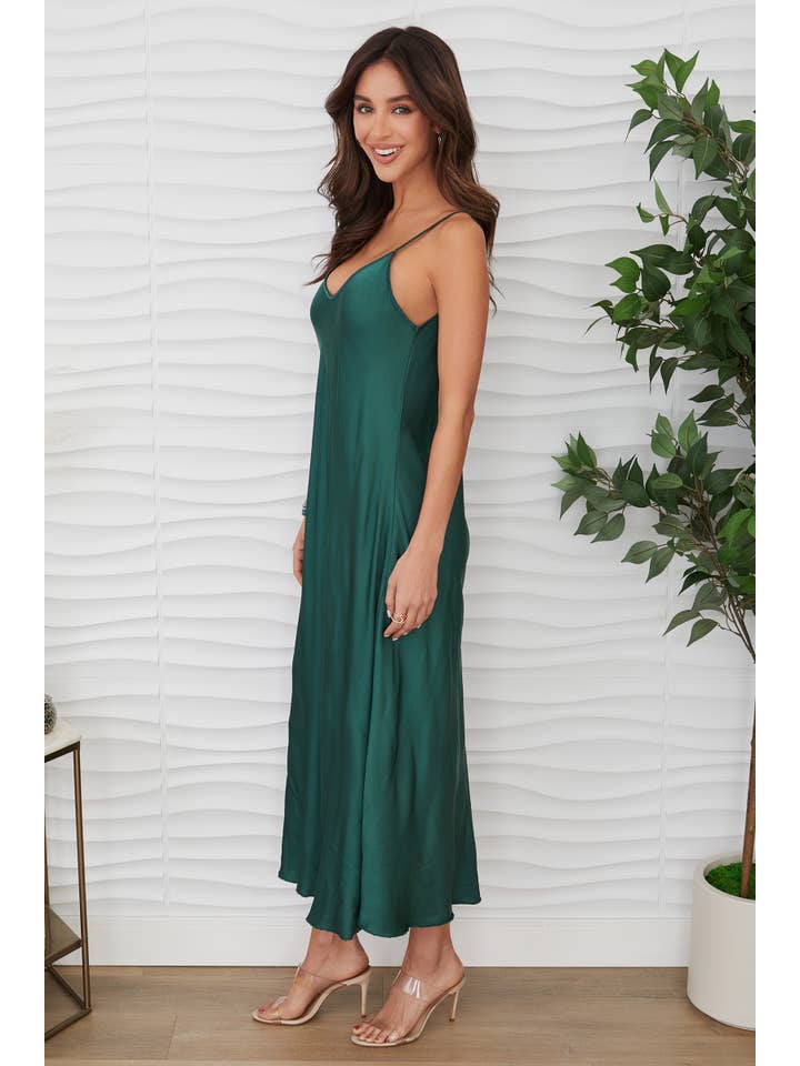 MILIO MILANO - Wholesale Dress - Women's - SOLID VISCOSE SLIP DRESS (21.1956/224021-SOLID)8