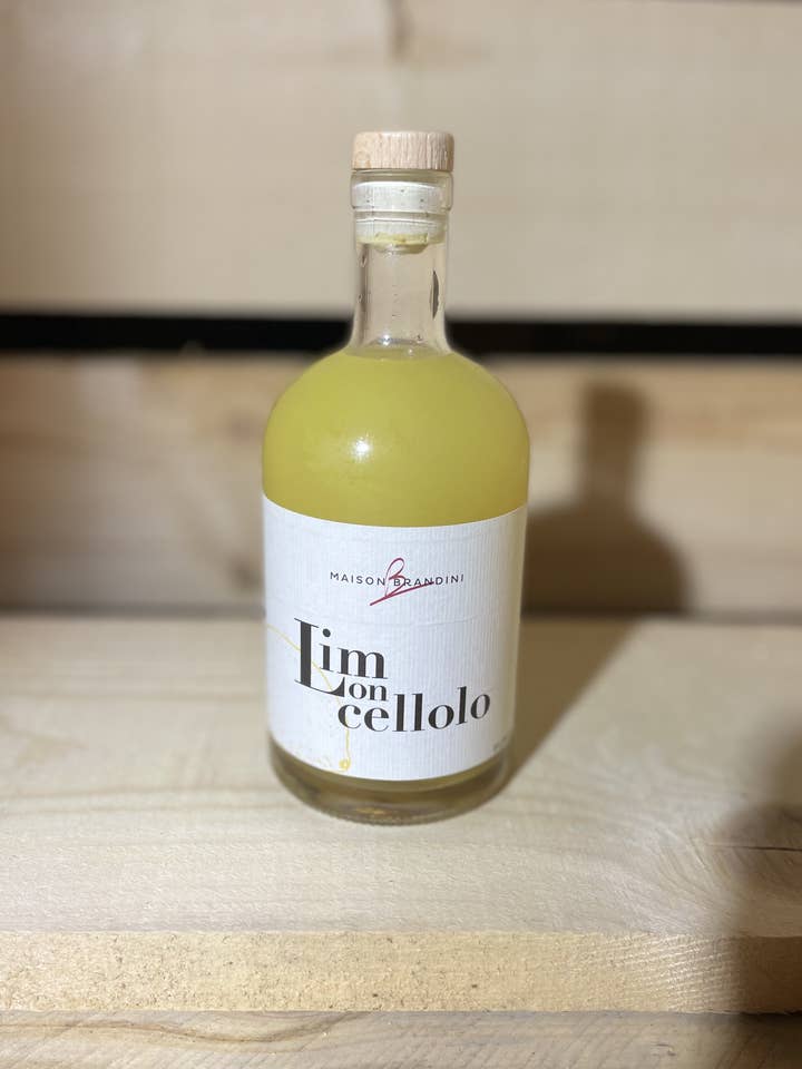 Limoncellolo bio pour la vente par Maison Brandini