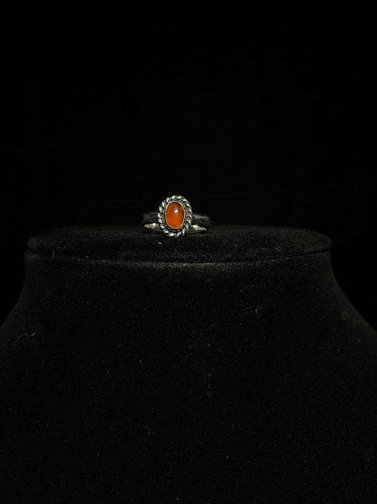 Delicados anillos de plata de ley con piedras preciosas para venta al por mayor de Regul Silver