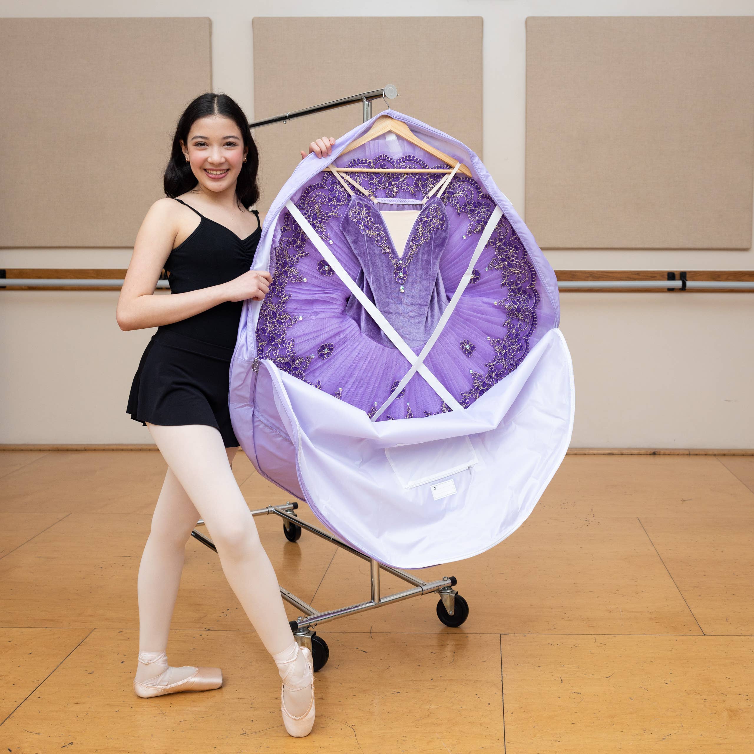 Kendall Country - Wholesale Garment Bag - Unisex - Large 40" Pancake Tutu Garment Bag16