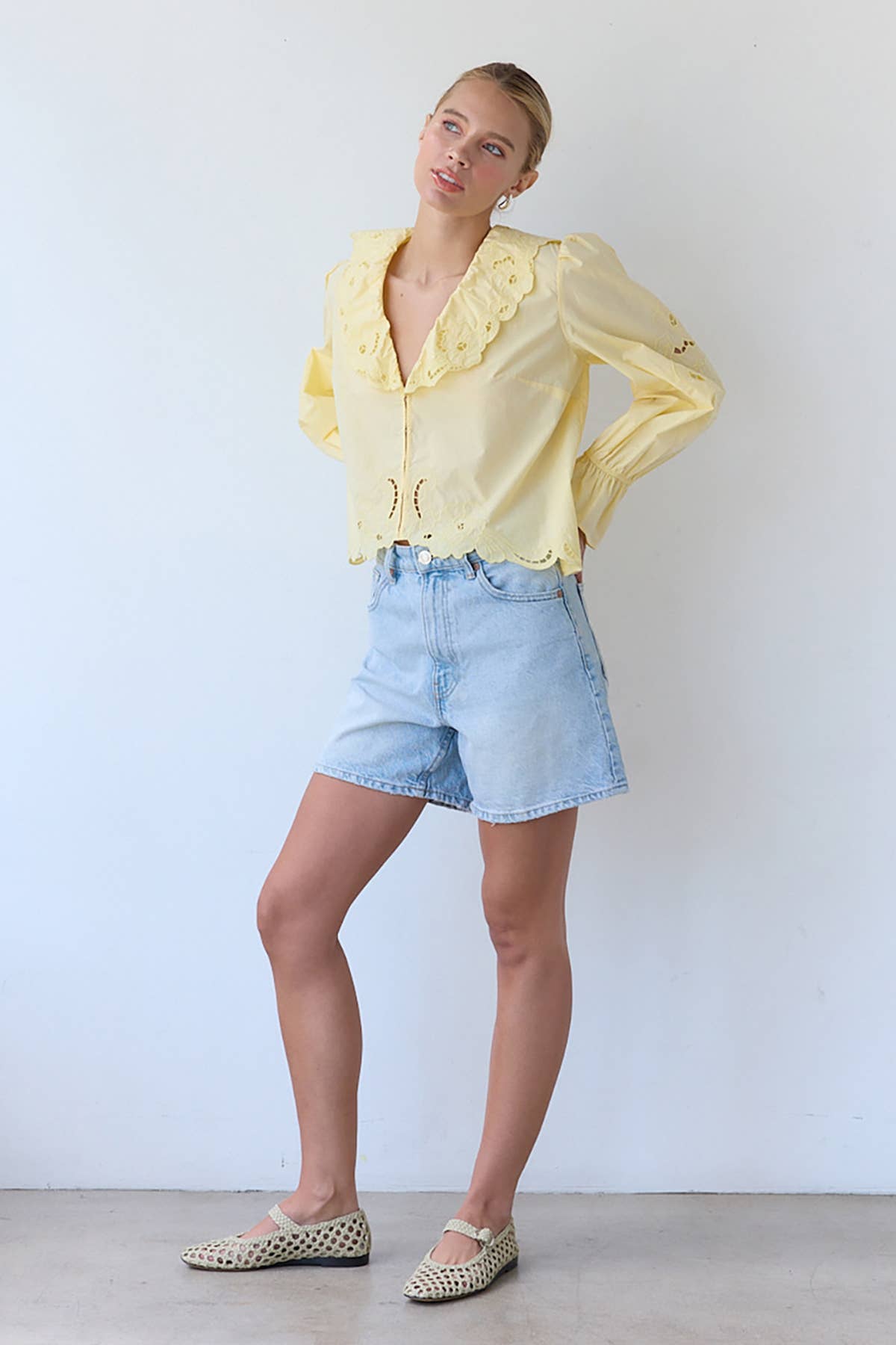 RAISONNEL - Vente Chemisier – femme - Blouse à volants brodée - RT10391