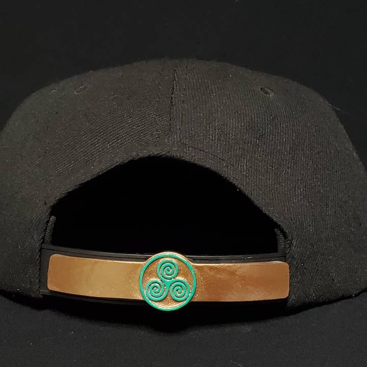 Green Triskelion - Udskifteligt Snapback Hat Tilbehør for engroshandel hos StrapLock