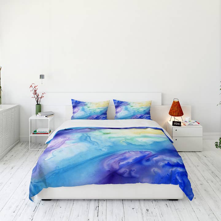 Housse de couette ou édredon Connection pour la vente par Brazen Design Studio