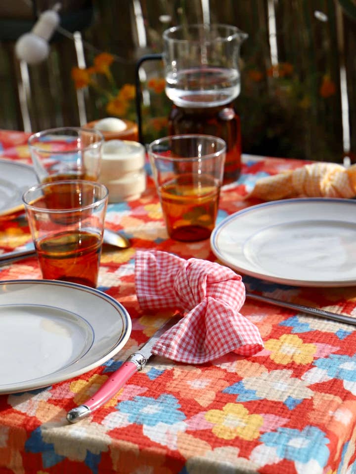 Chemin de table motif fleuri Fleurs Printanières pour la vente par Maryne Guyot créations