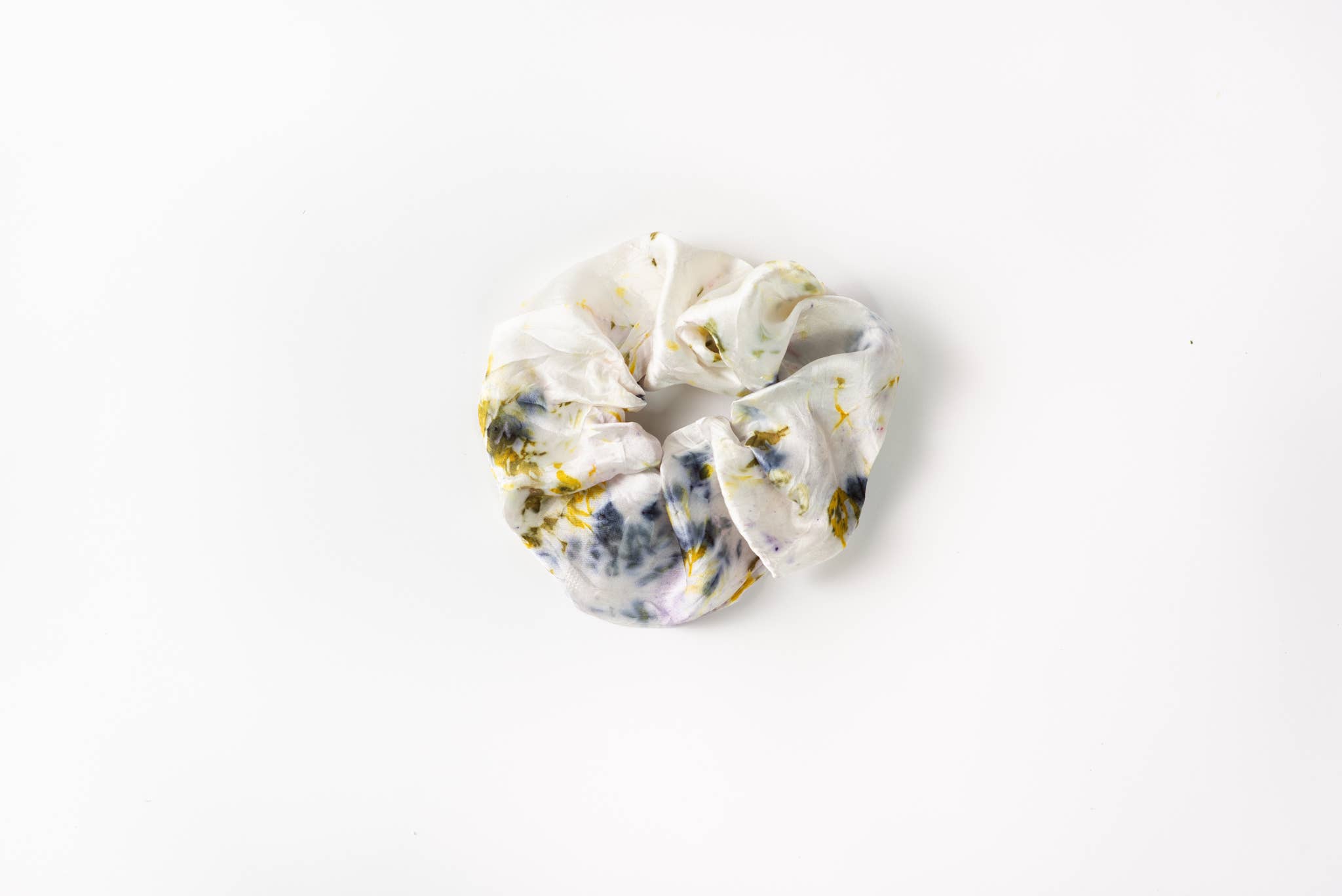 DYE KWEEN - Wholesale Scrunchie - Women's - Botanically Dyed Silk Scrunchie6